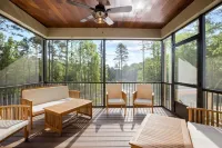 Luxury Amenities and Private Dock - Stunning Lake Norman Retreat