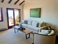 Ocean View Balcony and Hot Tub - Stylish Coastal Escape Hotels in Avalon