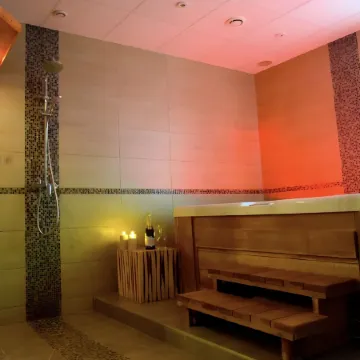 Bethune City Relax Spa & Sauna