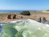 Spectacular Ocean View and Large Deck - Stunning Waterfront Haven Hotel in zona Dugualla Bay Farms