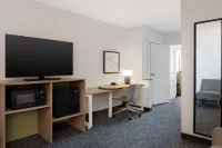 Spark by Hilton Orangeburg - Bãi đậu xe