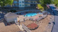 Walk-in Level -Panoramic Million Dollar View, 3Br, 2BA, Clean & Updated!