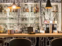 Ibis Kortrijk Centrum - bar