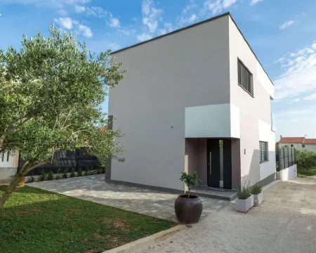 Luxury Villa with Private Pool, Great Sea View, Near the Beach Hotels in Pakostane