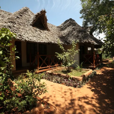 Langi Langi Beach Bungalows