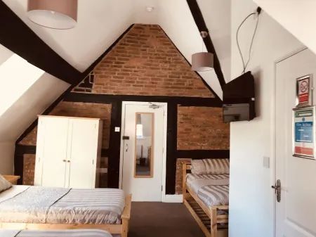 Severn Valley Guest House Отели в г. Астли энд Данли