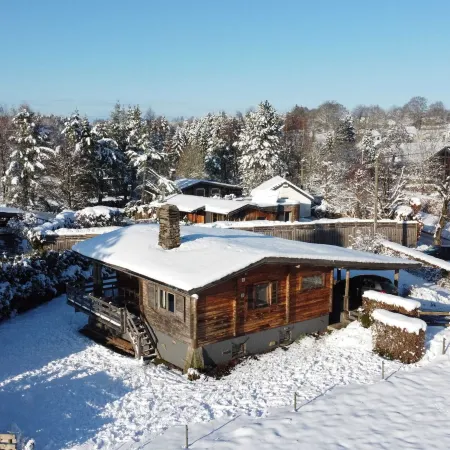 Traditional Chalet with Garden Near Malmedy & Hautes-Fagnes