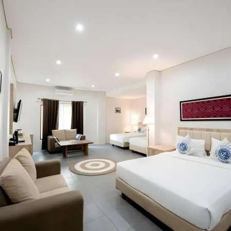 La Cecile Hotel & Cafe Komodo