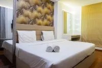 Premium 1Br Apartement at Grand Sungkono Lagoon Hôtels à : Sukomanunggal