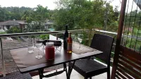 Ayansa Hotel di Polgasowita