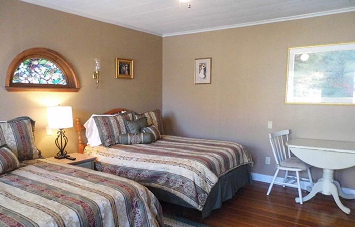 Otter Creek Inn