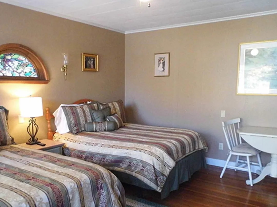 Otter Creek Inn - Bar Harbor, ME