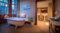 Glencoe House Hotels in Glencoe