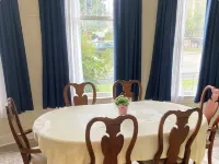 Wine Country 1-bedroom retreat with WiFi, AC in charming Cloverdale Hotels in Cloverdale