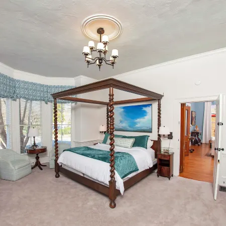 The Aerie Bed and Breakfast
