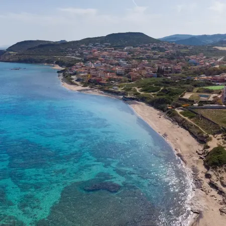Bright flat near the beaches of Lu Bagnu