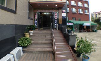 Suanbo Saipan Hot Spring Hotel