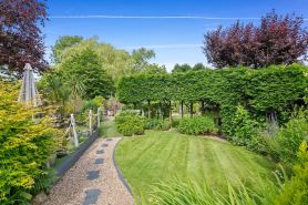 Home in the Vale of Evesham