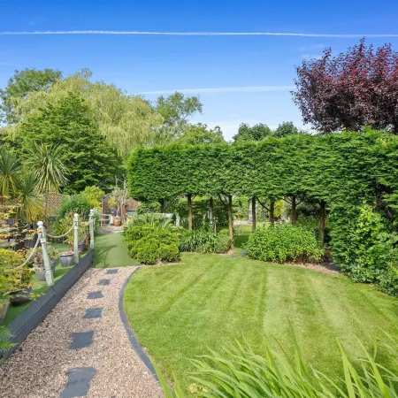 Home in the Vale of Evesham