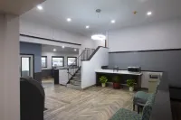 Bison Inn and Suites