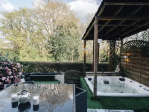 Luxury Town House Hotels in Bolton