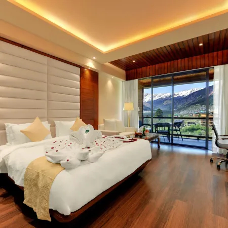 Tiaraa Hotels & Resorts - A Luxury Resort Manali