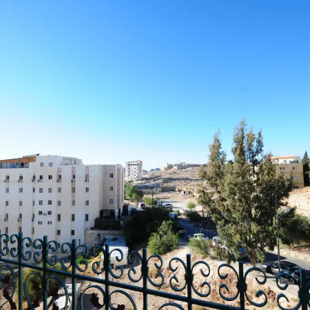 Edom Hotel