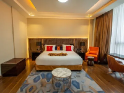 ホテル フルール ドゥ リス ポイントE ダカールのホテル