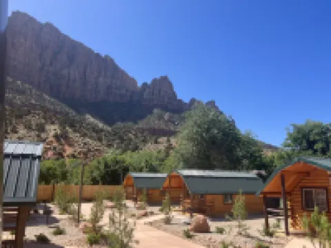 Zion Canyon Cabins Hotels in Springdale