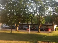 Trenton Park Motel Hotels in Trenton
