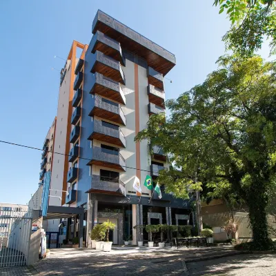 Hotel Flat Petras Residence Отели рядом с достопримечательностью «Улица 24 часа»