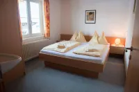 Chalet Selfcatering 30 Beds Parking Pets Welcome - Wifi