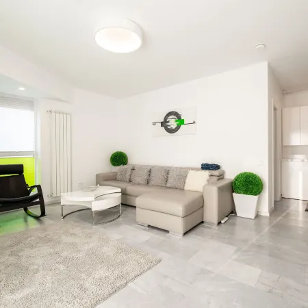 Luxury Westpark 2 Residence Lake View W2