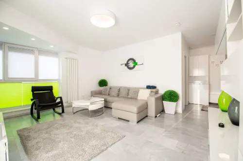 Luxury Westpark 2 Residence Lake View W2 - مسبح