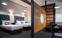U Boutique Hotel, SureStay Collection by BW - Motels