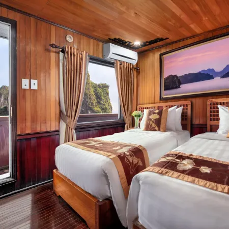 Cozy Bay Cruise
