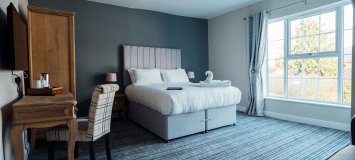 The Bell Inn Hotels in Worcester