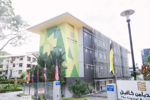 The Capital Residence Suites - parking