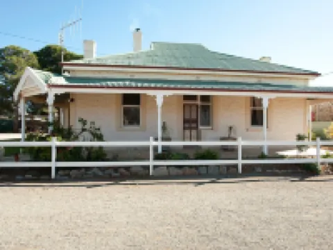 Black Jack Get-A-Way Hotels in Orroroo