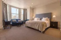 The George Hotel Hotels near Cregneash