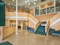 Quality Inn and Suites Newport - Middletown Hotels in Middletown