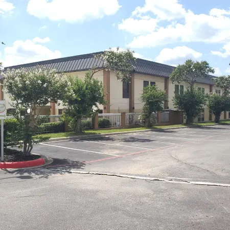 Coratel Inn & Suites by Jasper New Braunfels IH-35 Ext 189