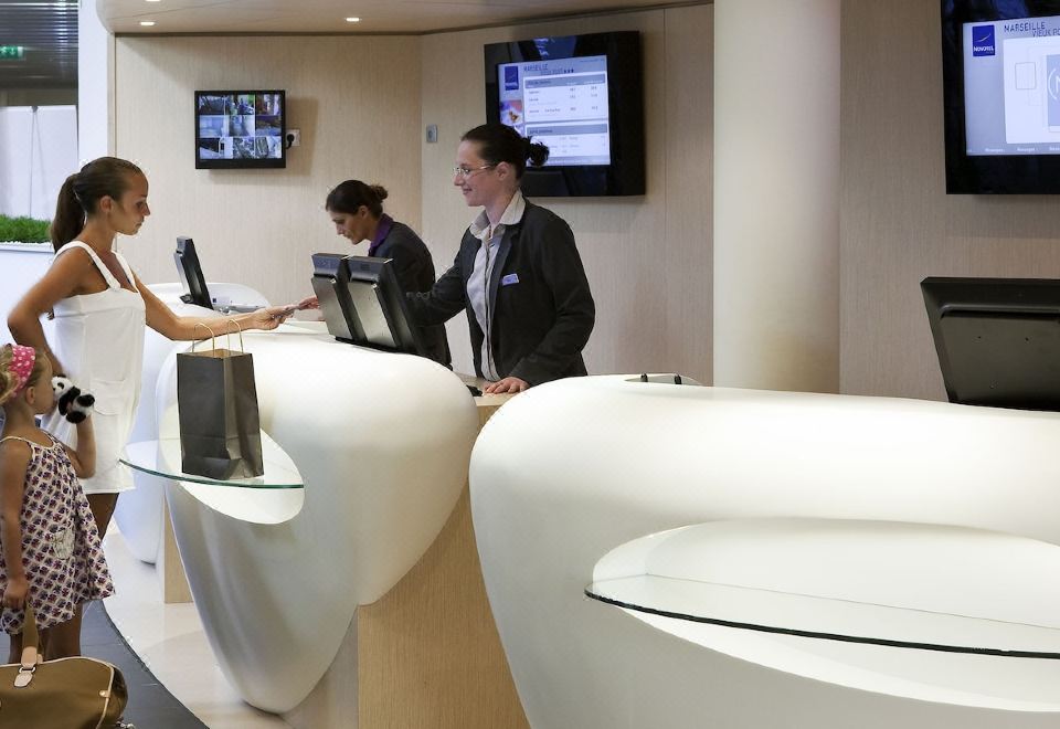 노보텔 마르세유 비유 포르