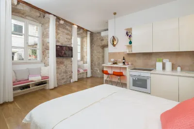 That Place Studio Apartment Hotels in Trogir