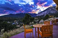 Mount Princeton Hot Springs Resort Hotel a Chaffee County