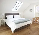 Manor Farm Courtyard Cottages Hotels in 