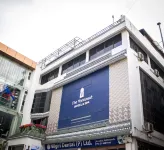 Vannasut Hotel and Spa Hotels near Aarya Ghat