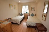Aaranmore Lodge Guest House Hotels near White Rocks