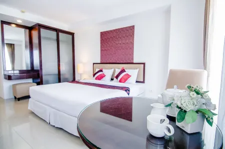 Romance Hotel Bangna Отели рядом с достопримечательностью «Ramkhamhaeng University Bang Na Campus»