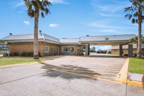 Americas Best Value Inn Beeville